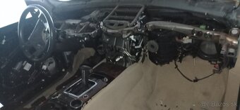 Dobrý deň rozpredám vw Touareg - 5