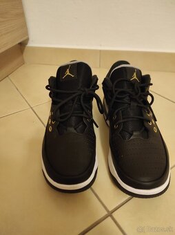 Jordan č41 - 5