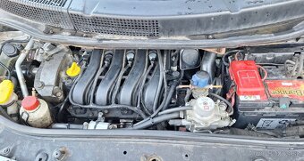 Renault Scenic 2 - 5