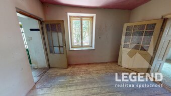 RD Svodín, krásny pozemok 1317 m2, tichá ulička, ovocný sad - 5