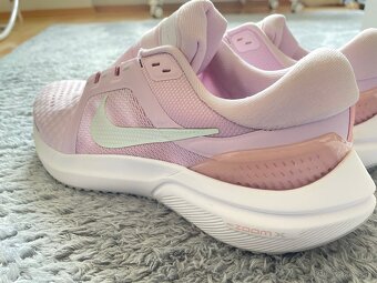 Nike Air Zoom Vomero 16 - Ružové (39) - 5