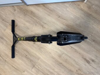 Freestyle kolobezka Spartan black Profi - 5