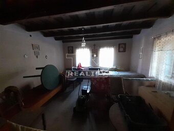 Sedliacky dom v Modrovej – pokoj, príroda a vôňa histórie - 5