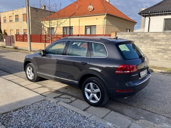 Volkswagen Tuareg 3.0TDI Comfortline DSG 4x4 - 5
