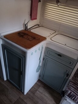 Obytné auto Bürstner - 5