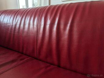 Dva krát červený gauč - 5