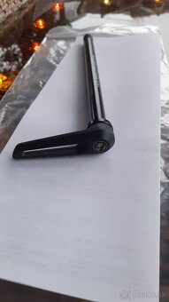 Bontrager - rýchloupínacia oska. - 5