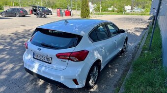 Ford Focus - 5