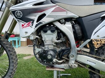 YAMAHA YZ450F - 5