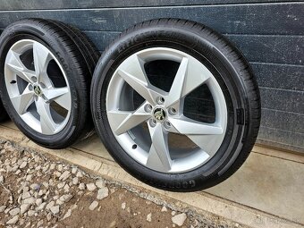 Zánovná Letná Sada Škoda Volans Kamiq 205/55 R17 GoodYear - 5
