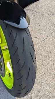 Suzuki Gsxr 600 K9 - 5
