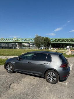 Volkswagen Golf E-Golf - 5