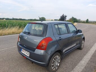 Suzuki Swift 4x4 - 5