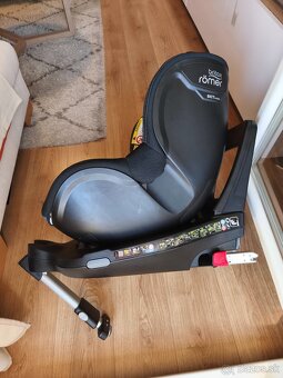 Britax Römer DUALFIX M i-SIZE - 5