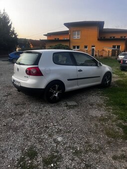 Predám golf 5 - 5