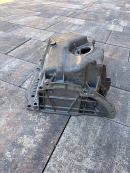 BMW olejová vaňa-originál - 5