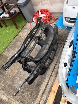 Bmw e90 e91 lci diely - 5