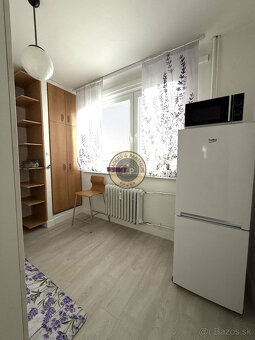 Na predaj 3iz. byt s balkónom v tichej lokalite v Senici - 5