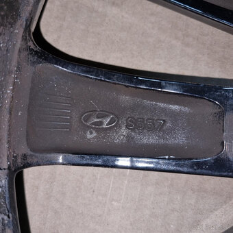 Hliníkové Hyundai disky 5x114.3 R17 7,5J ET46 - 5