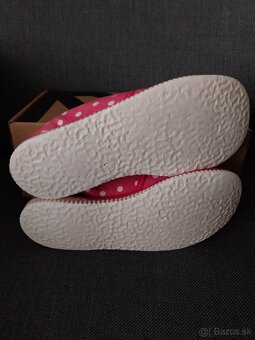 Papučky Rak 32, cena s poštovným - 5