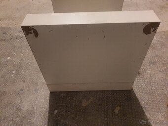 Ikea Lack police - 5