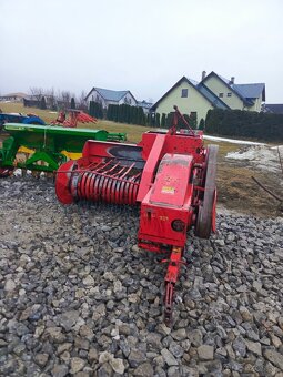 Predám lis na seno kocky weger ap 12 - 5