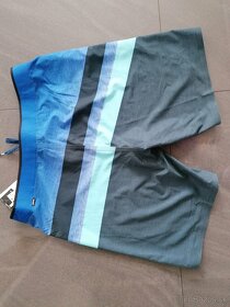 RIP CURL Mirage Revert PC: 89,90EUR Bermudy, Šortky, Plavky - 5