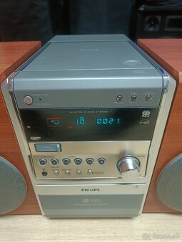 Mini veža PHILIPS, USB - 5