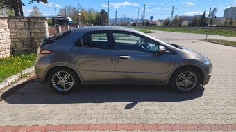 Honda Civic  8g 1.4 73kw - 5