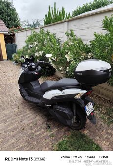 Sym Joymax Z300 - 5