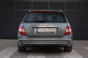 Mercedes-Benz C220CDI kombi / w204 / - 5