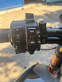 Yamaha mt 09sp - 5
