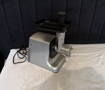 Mlynček na mäso CLATRONIC FW 2684 - 5
