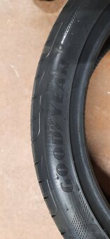 Letné pneu GOODYEAR 245/40 R20 nové - 5