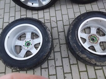 Predám komplety 5x114, 225/65 r 17...Honda Crv - 5