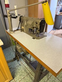 Priemyselný šijací stroj PFAFF - 5