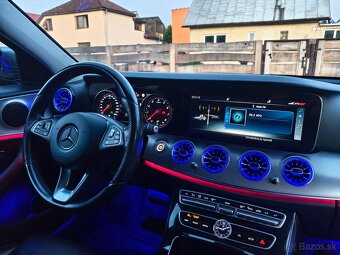 Znížená cena Mercedes E400 4Matic biturbo 3.5L V6 - 5