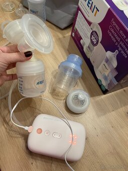 Philips AVENT Odsávačka elektronická Single – sada - 5