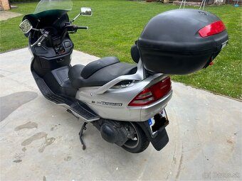 Suzuki Burgman  400 - 5