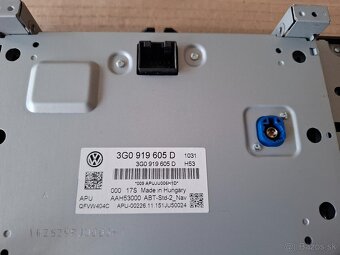 displej autorádia Passat B8 - 5