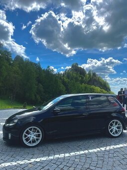 Volkswagen Golf 6 GTI 228kw 2.0TSI K04 2011 - 5