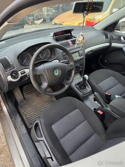 Škoda octavia 2 4x4 náhradné diely - 5