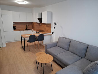 2 izb byt do prenájmu Nitra Hornostavská zariad. parkovanie - 5