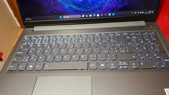 Lenovo LOQ 15 (i5 HX, RTX 3050 6GB) - 5