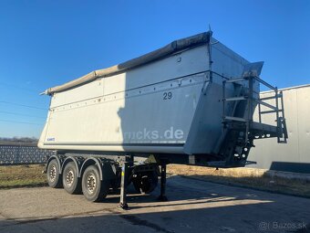 Renault + Náves - 5