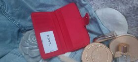 Červená peňaženka - 5