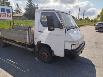 Nissan Trade - 5