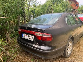 Predám Seat Toledo 1.9TDI - nutná oprava - 5