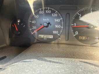 Predám Nissan Patrol y61 2.8 - 5