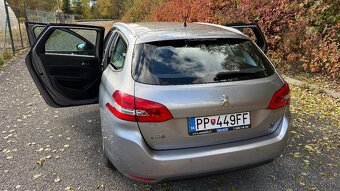 Peugeot 308 SW 1.2 e-THP 130k Combi 96kw Manuál - 5